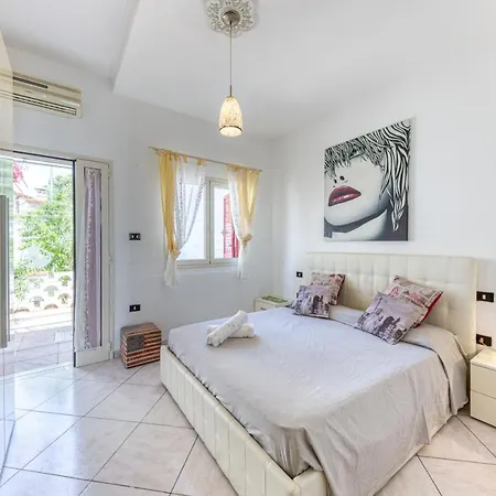 Casa Luna
